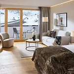 Szálloda Robinson Alpenrose Zürs