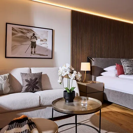 Hotel Robinson Alpenrose