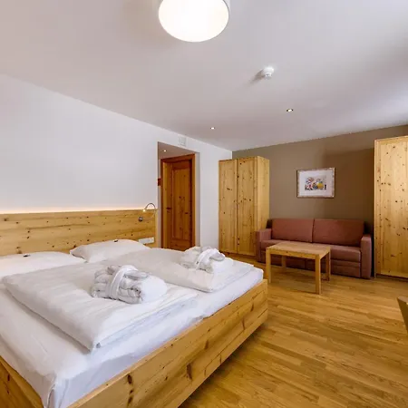 Robinson Alpenrose 4* Zürs