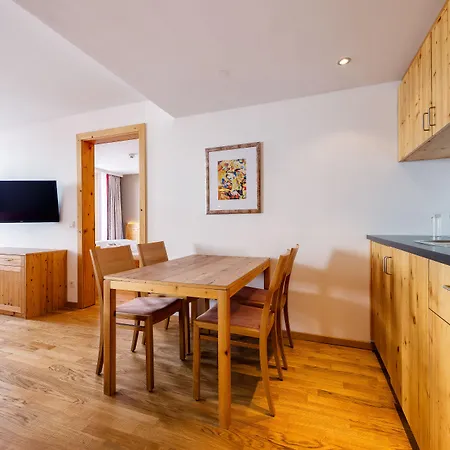 Hotel Robinson Alpenrose 4*