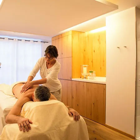 Hotel Robinson Alpenrose Zürs