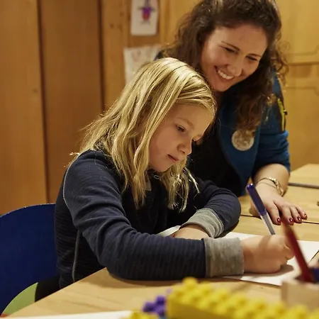 Robinson Alpenrose 4* Zürs