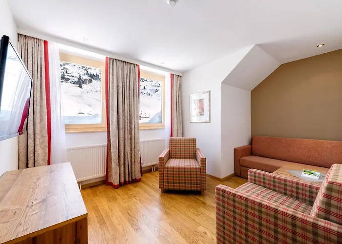 Robinson Alpenrose 4* Zürs